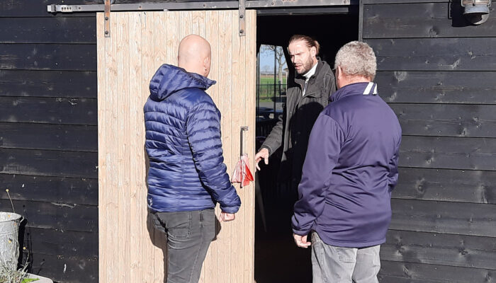 Afbeelding van trainingsmoment met acteur