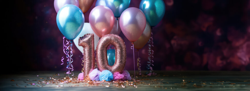 Ballonnen met op de voorgrond een grote 10